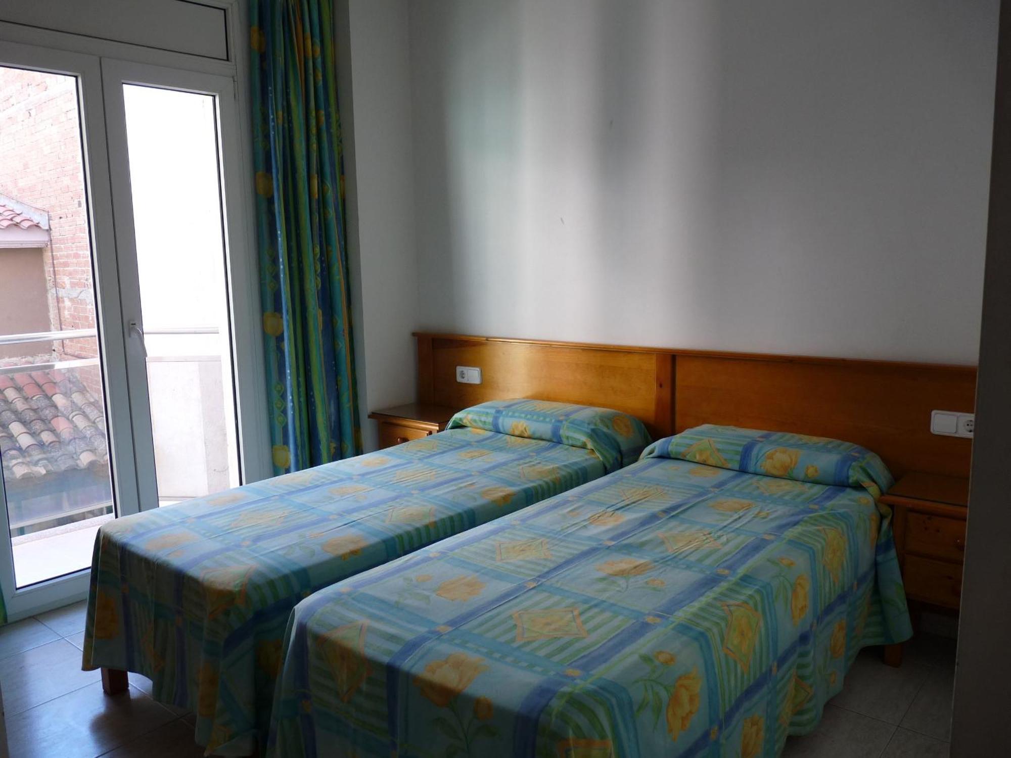 Apartaments Tropic Lloret de Mar Luaran gambar