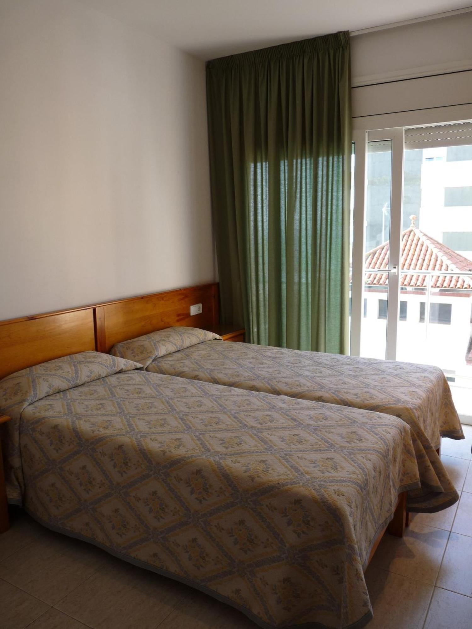 Apartaments Tropic Lloret de Mar Luaran gambar